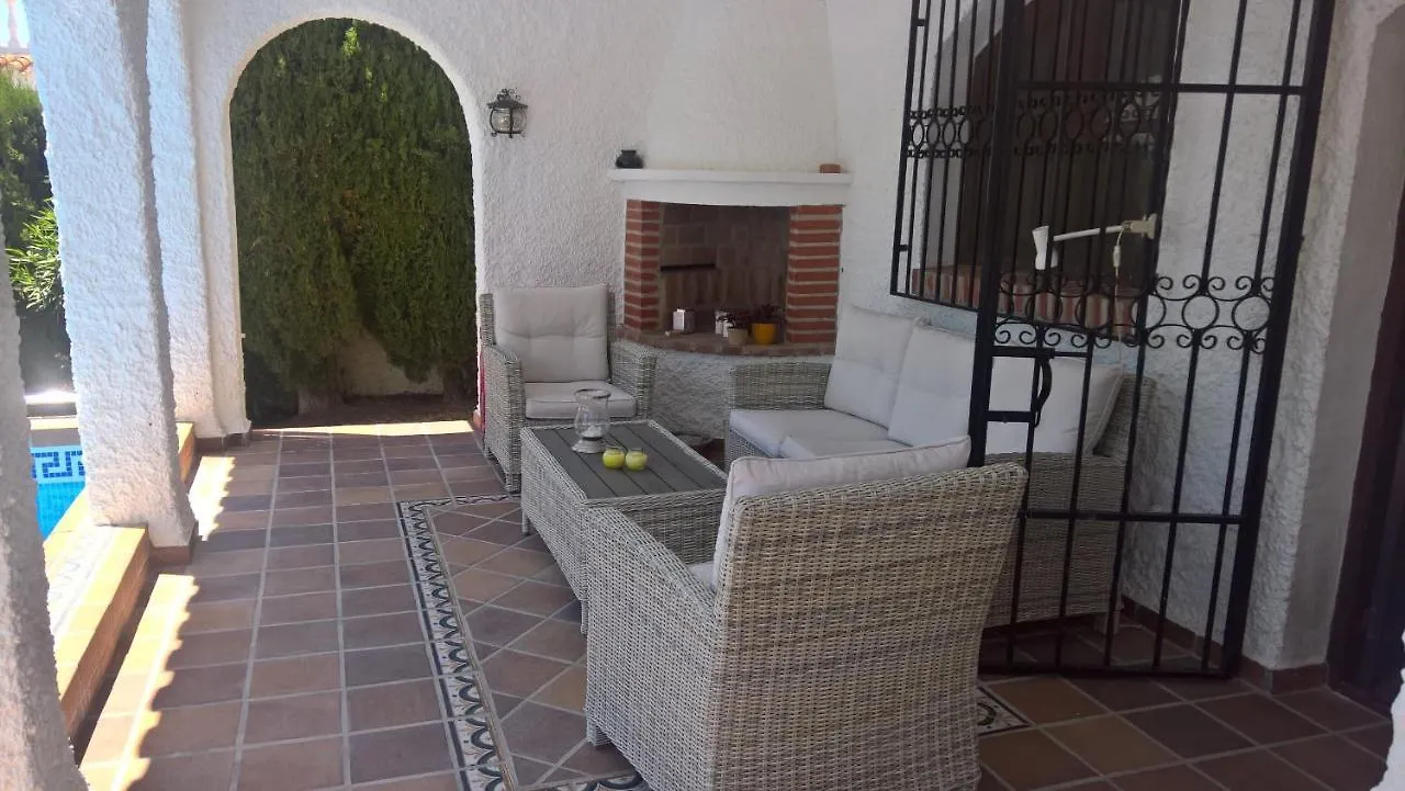 Villa Flora Nerja