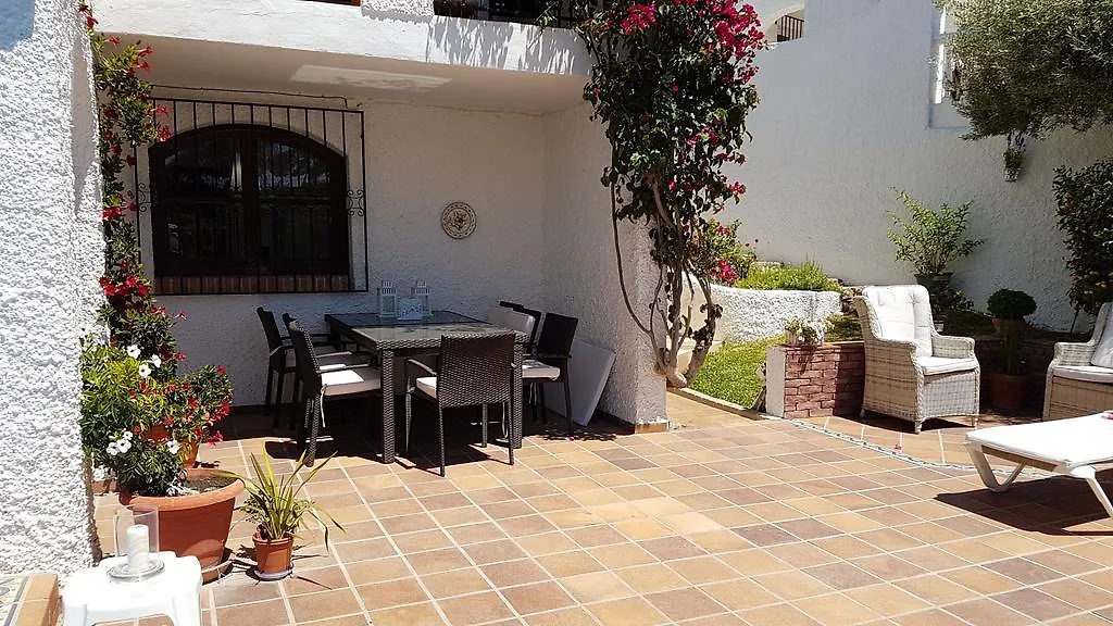 Villa Flora Nerja 0*,  Spain